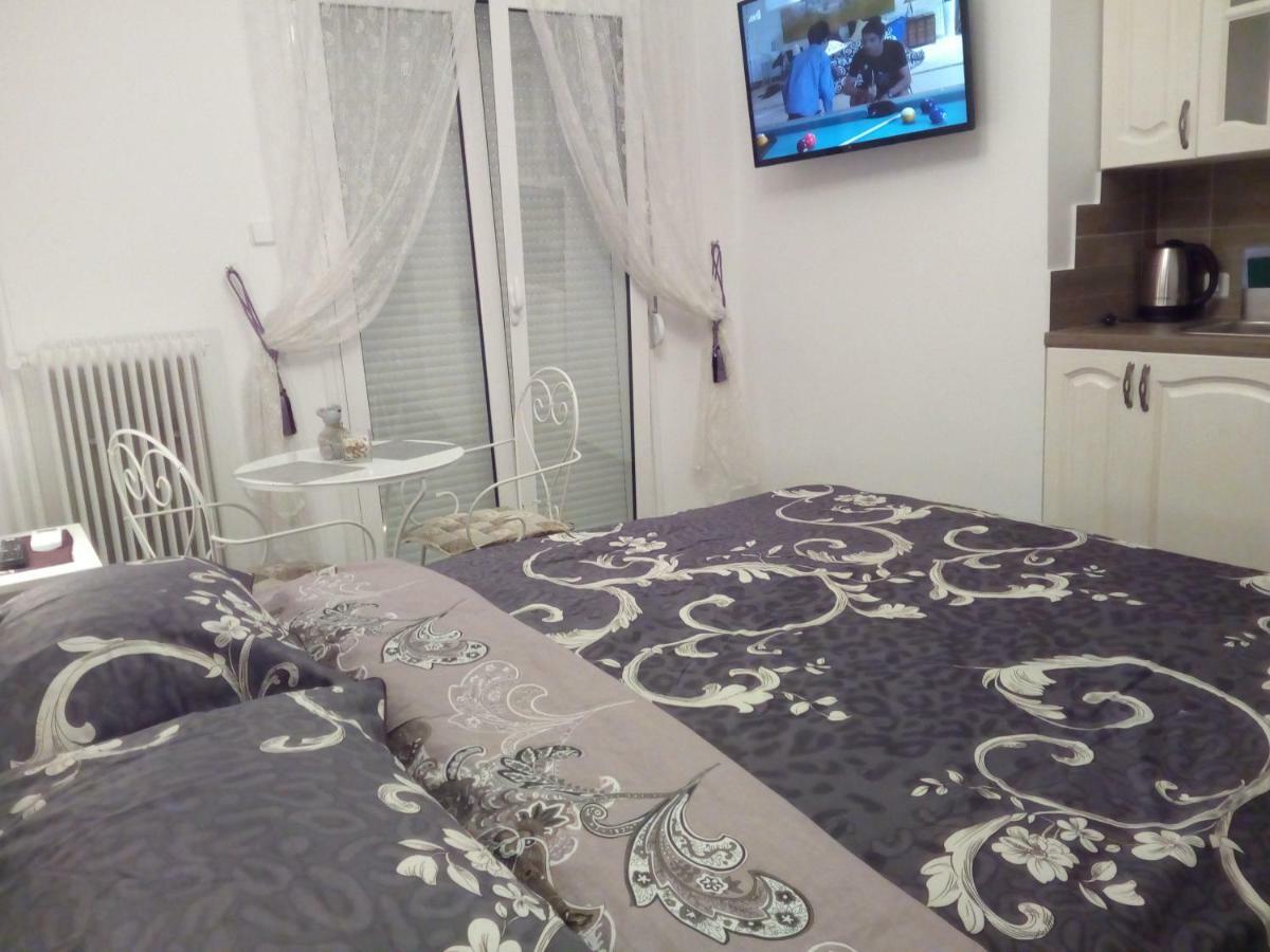 Apartment "Love" Near Metro And Center Αθήνα Εξωτερικό φωτογραφία