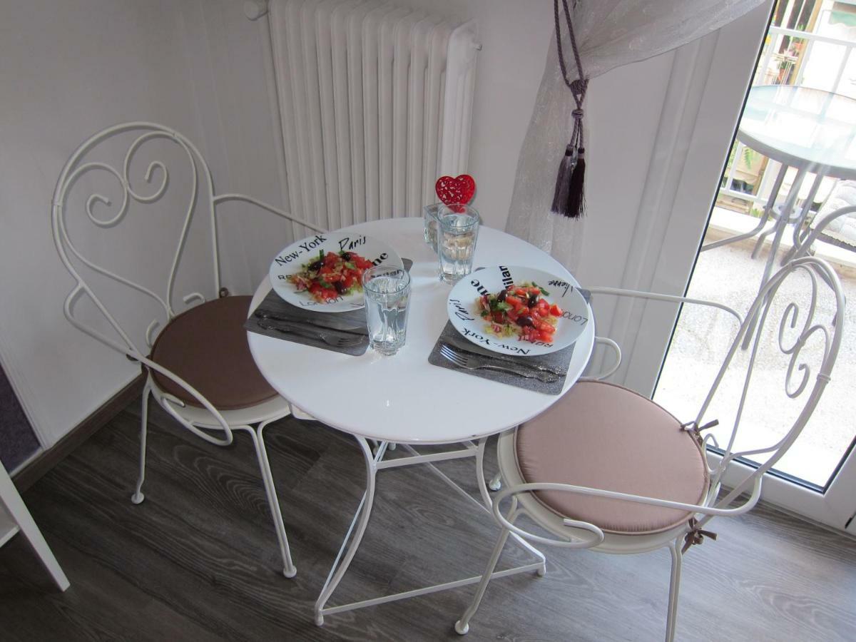 Apartment "Love" Near Metro And Center Αθήνα Εξωτερικό φωτογραφία